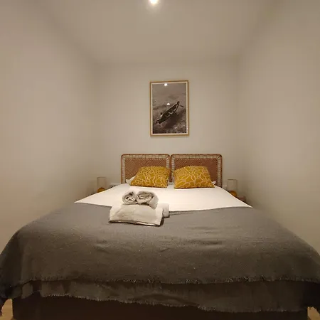Luxury 2br And 2wr Apartment *